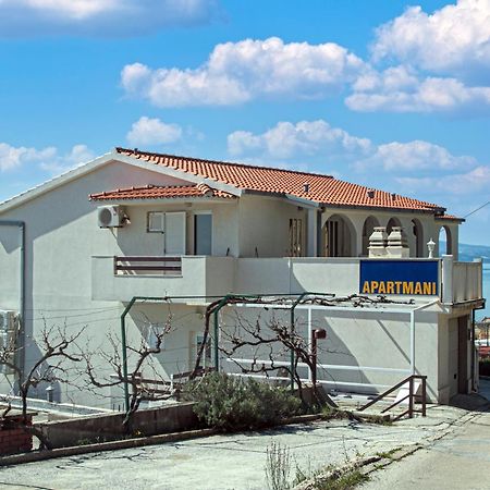 Apartments With A Parking Space Pisak, Omis - 5975 Extérieur photo