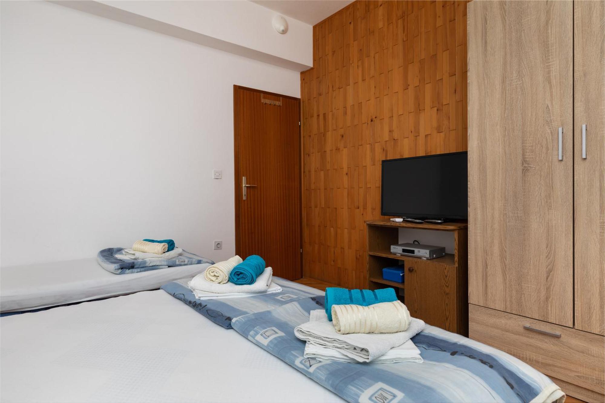 Apartments With A Parking Space Pisak, Omis - 5975 Chambre photo