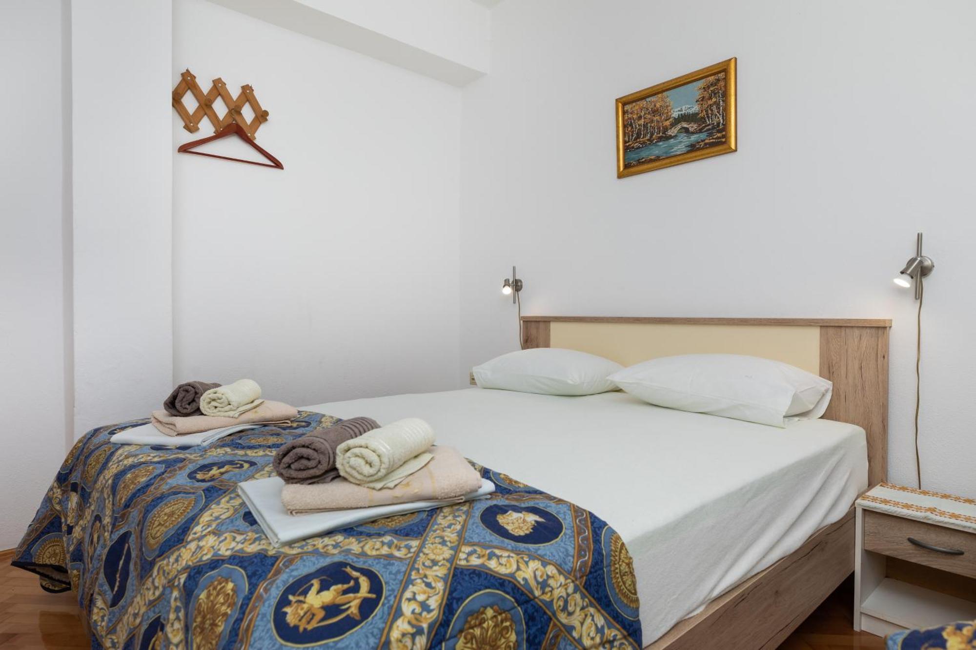 Apartments With A Parking Space Pisak, Omis - 5975 Extérieur photo