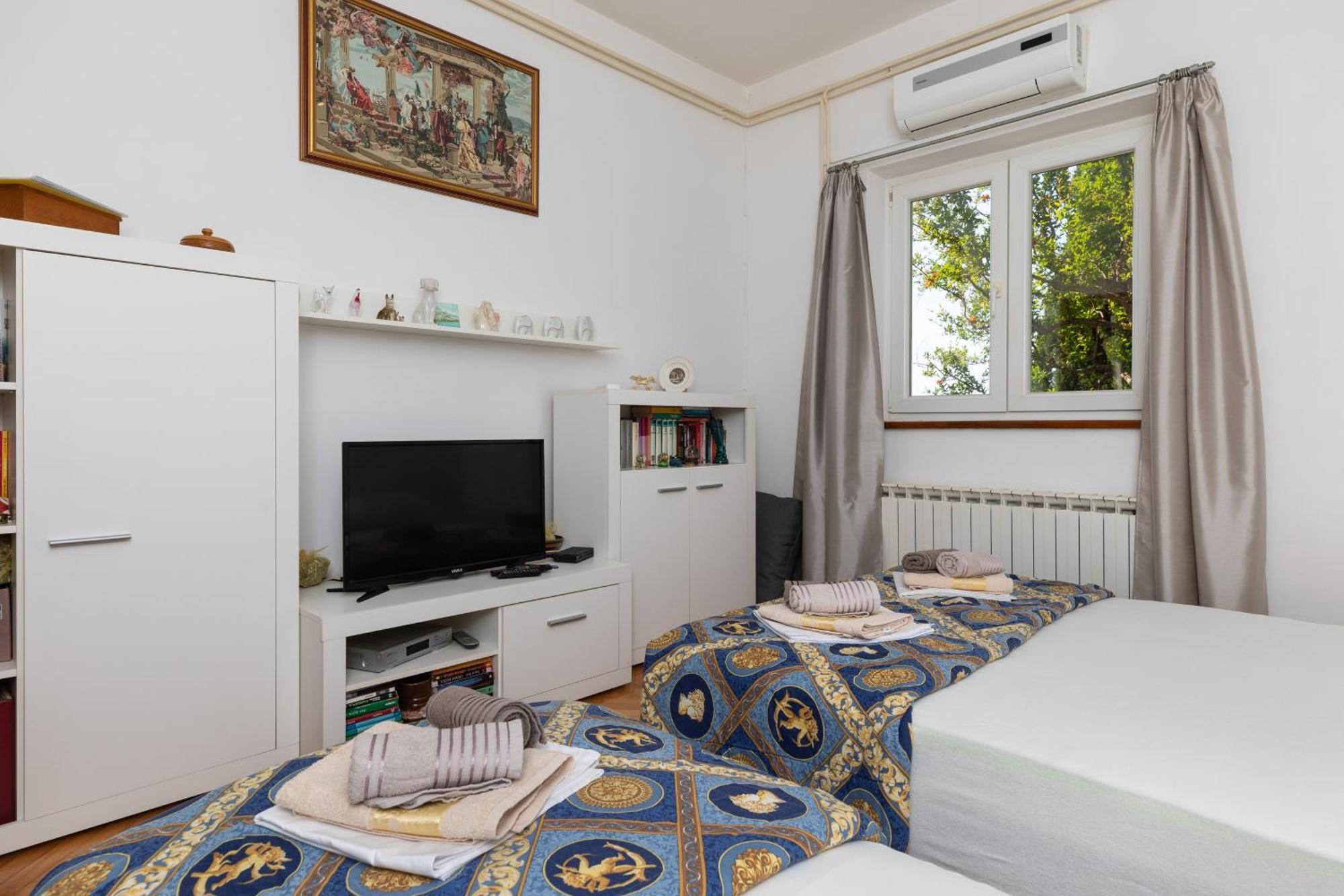 Apartments With A Parking Space Pisak, Omis - 5975 Chambre photo